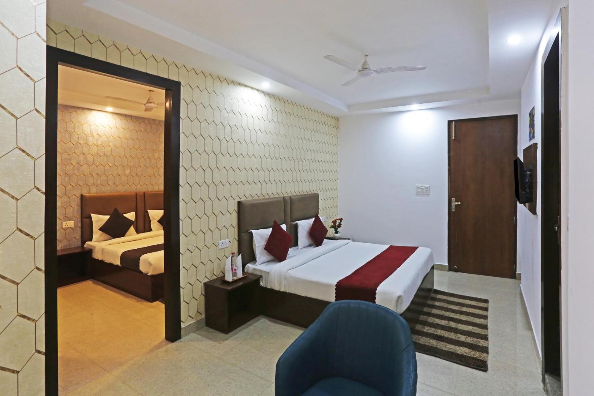 Prime Max A Family - Delhi Airport New Delhi